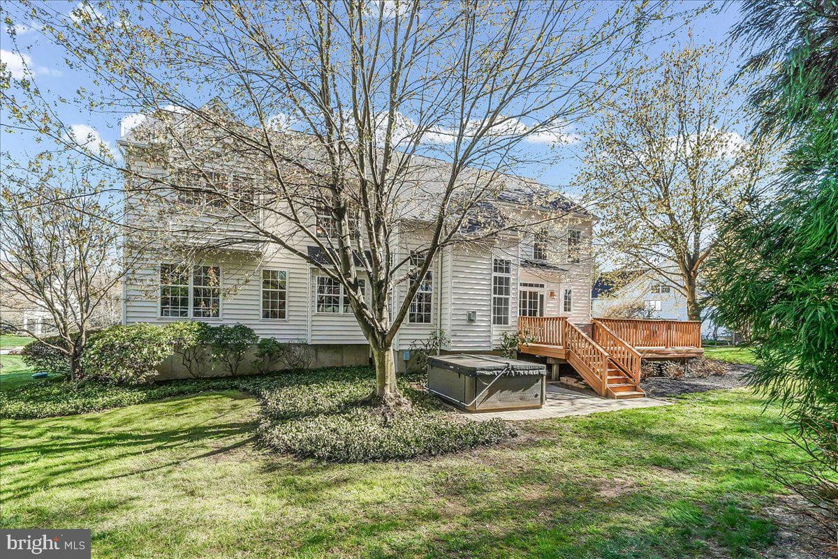 11 Forwood Drive photo 8
