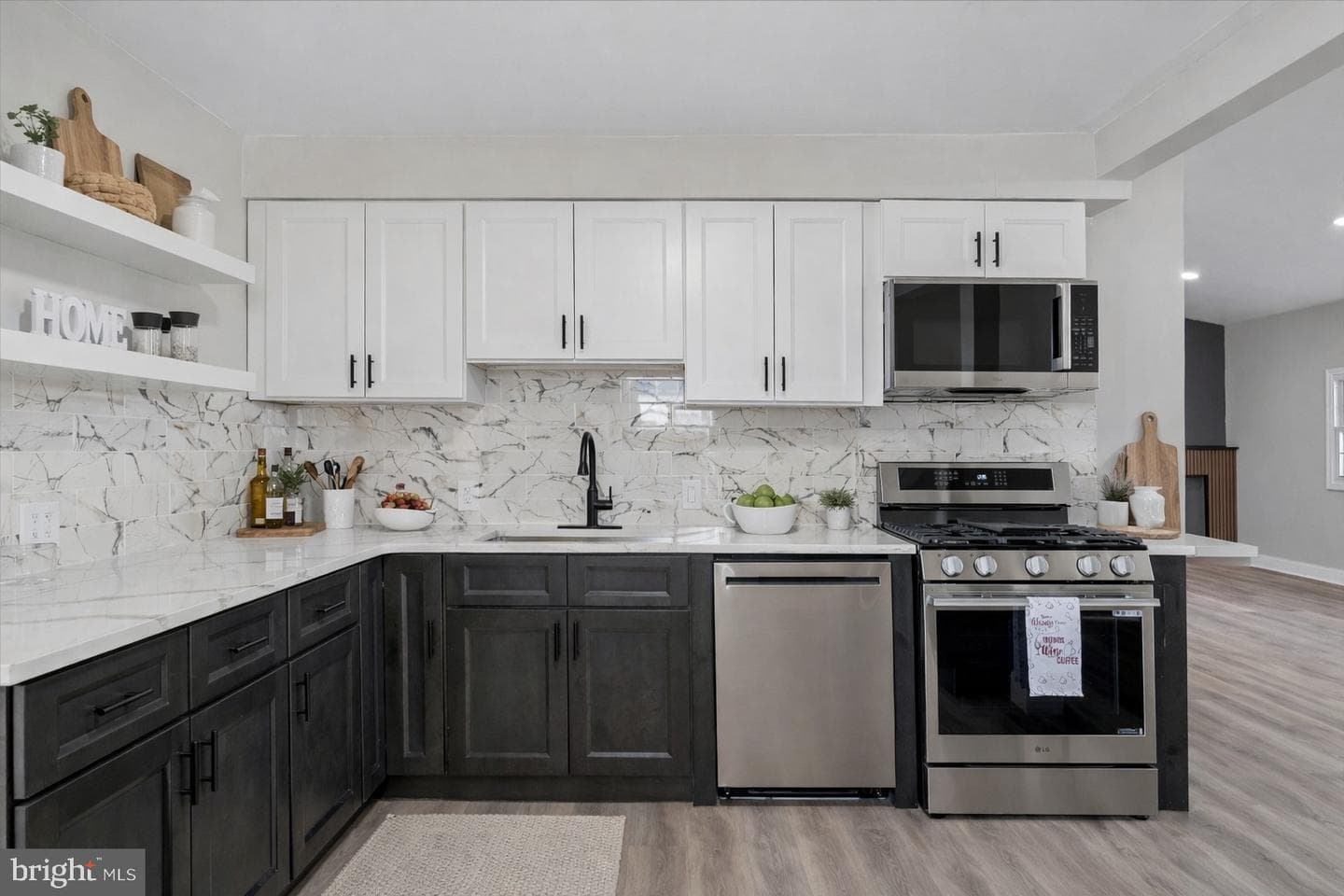 222 W Love Lane photo 10