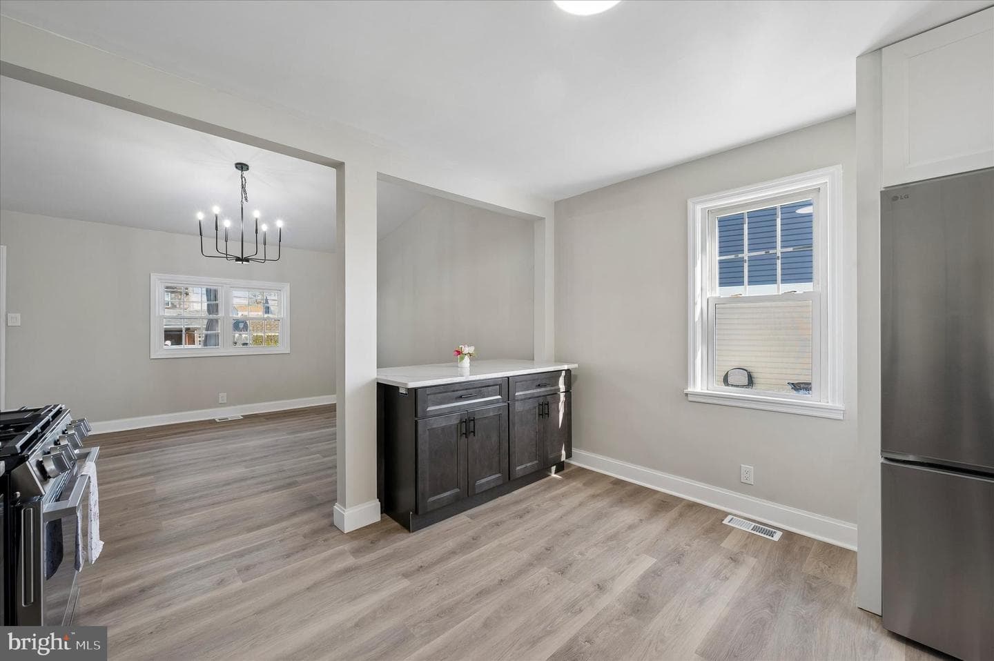 222 W Love Lane photo 12