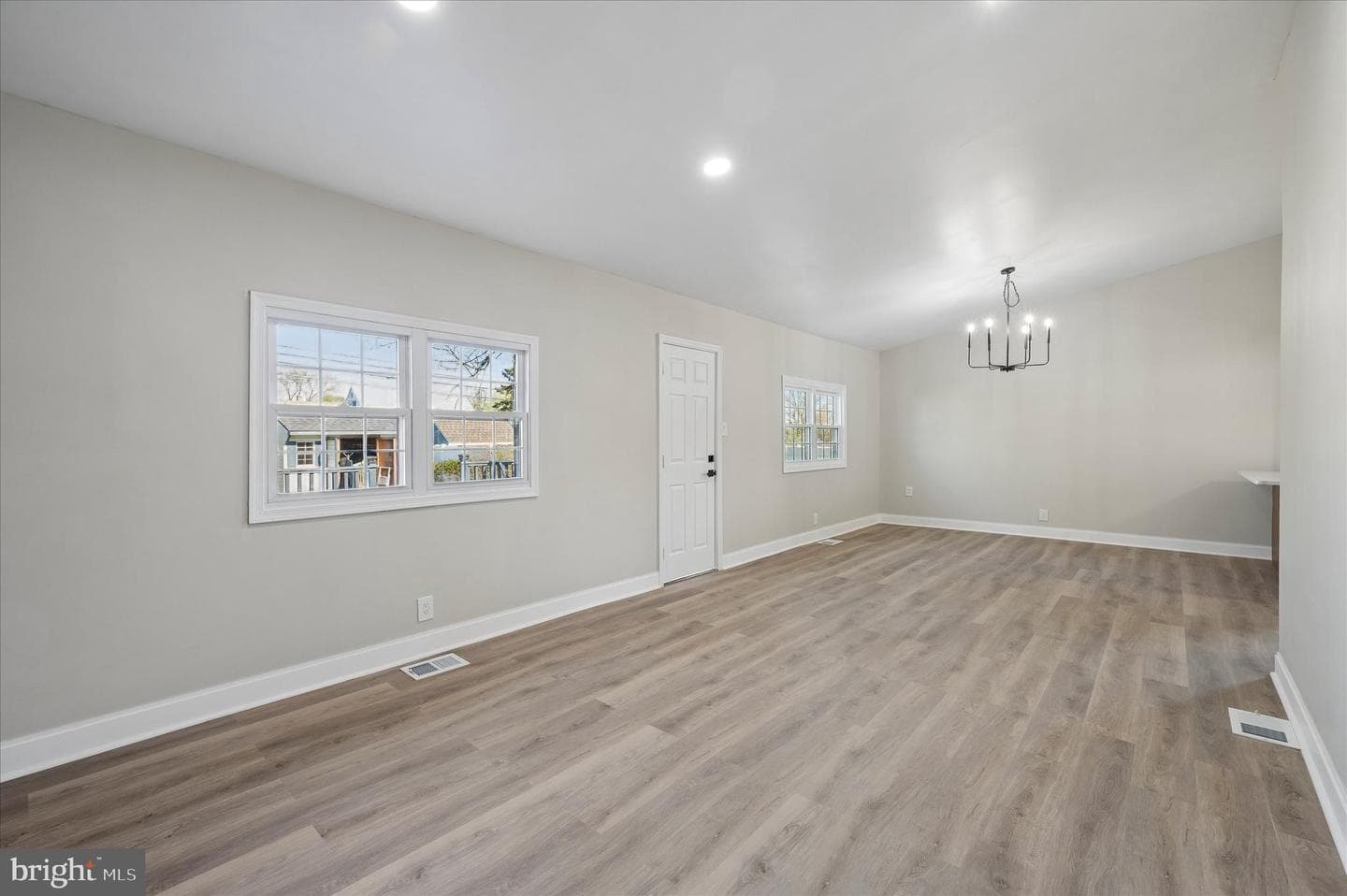 222 W Love Lane photo 17