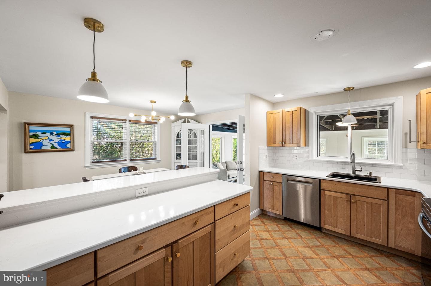 105 Westminster Drive photo 10