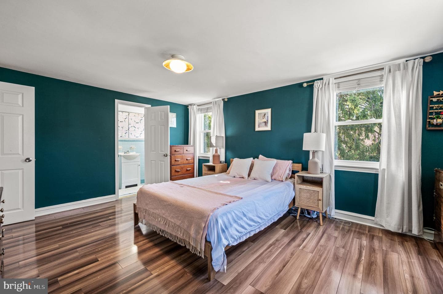 105 Westminster Drive photo 16