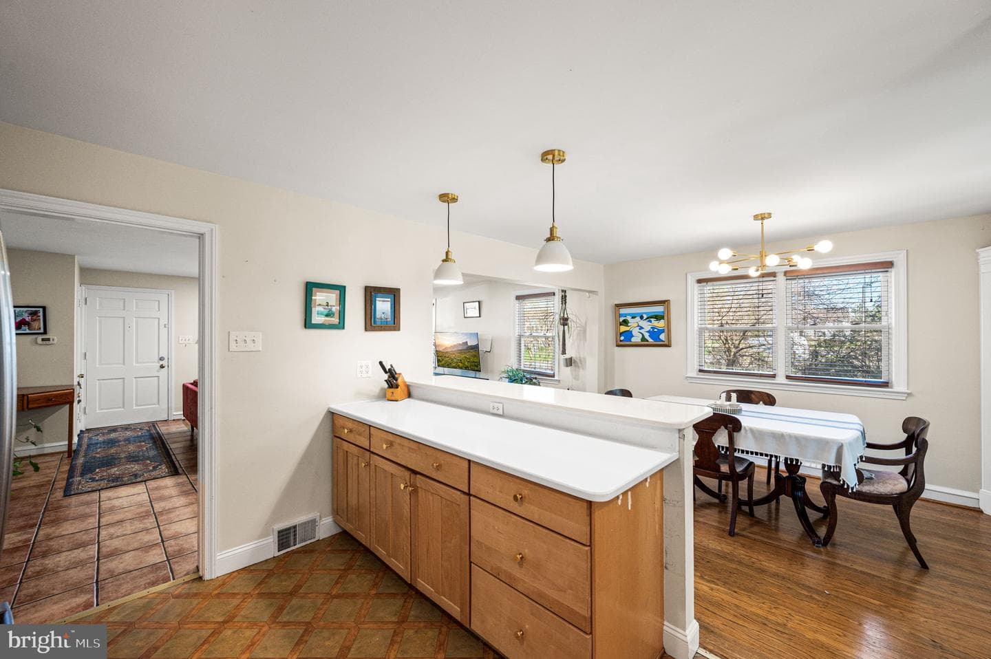 105 Westminster Drive photo 8