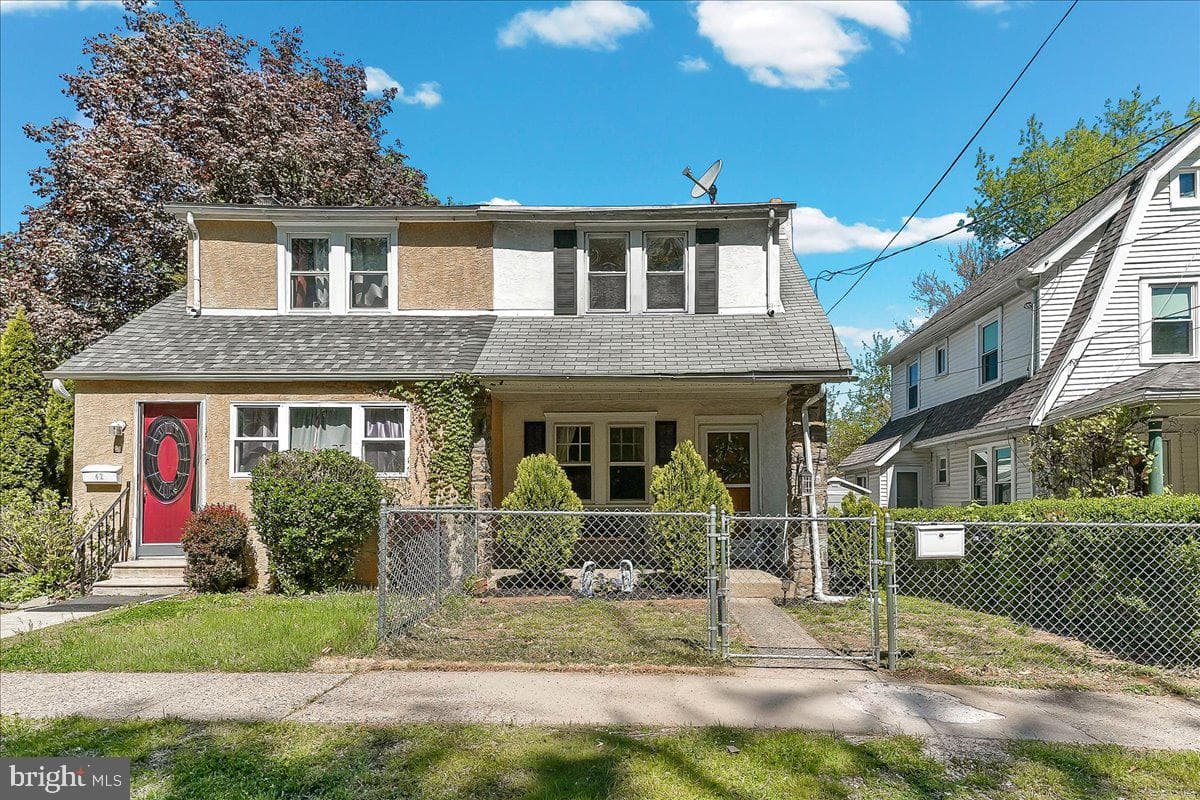 44 Hillside Avenue photo 1