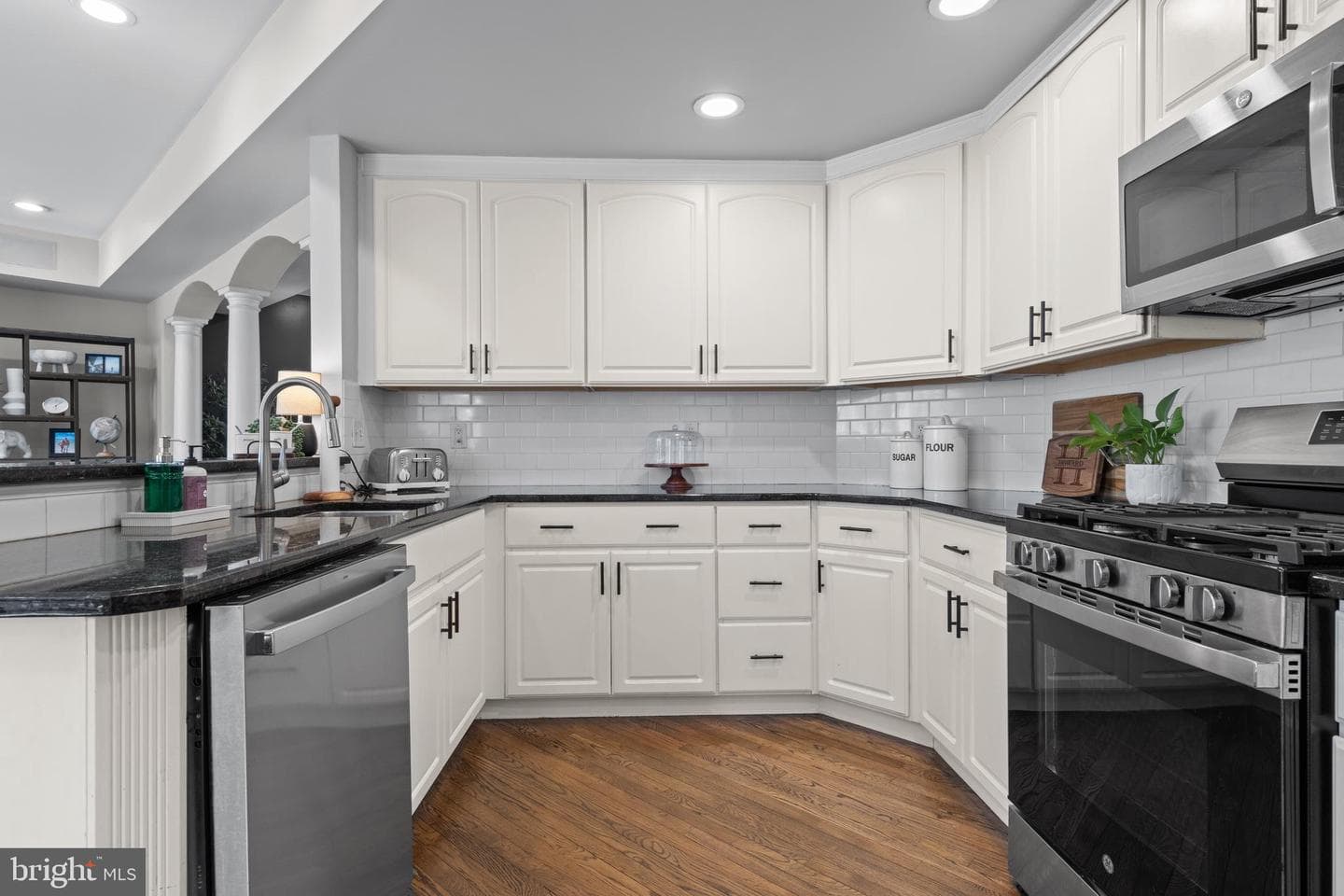 1248 Brookstone Drive photo 9