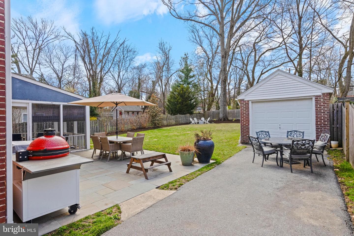 526 W Beechtree Lane photo 29