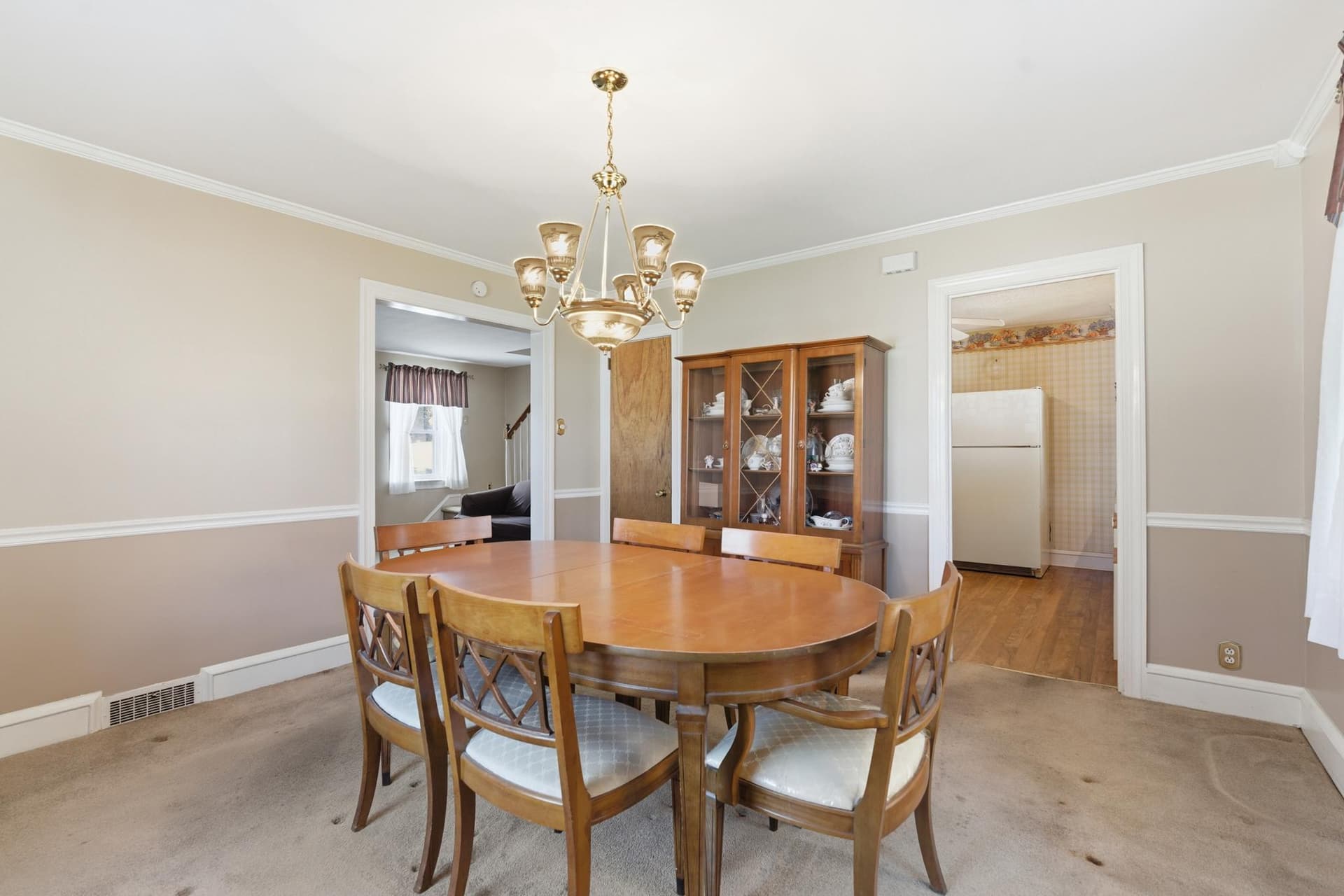 308 Eldon Avenue photo 11