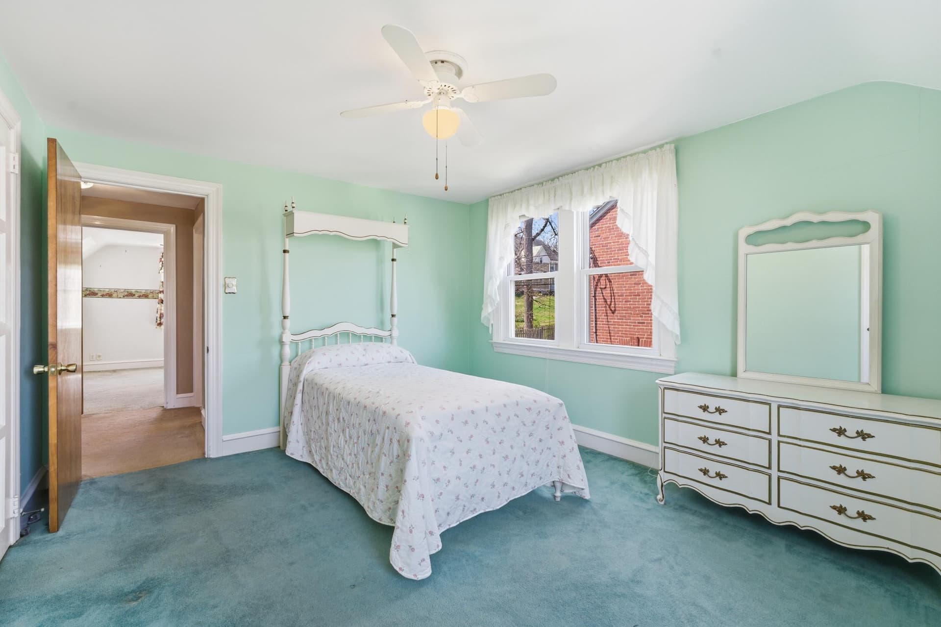 308 Eldon Avenue photo 18