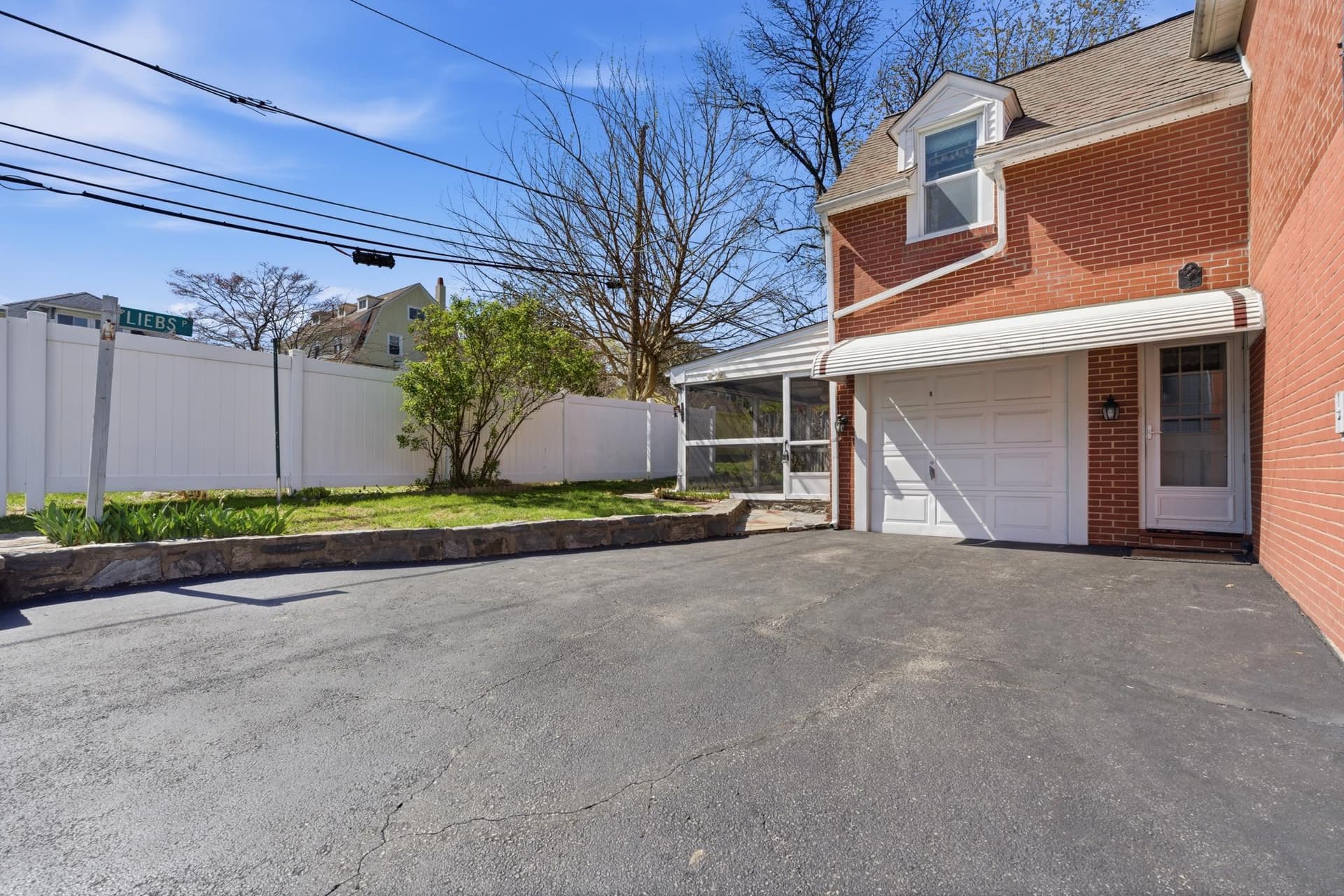 308 Eldon Avenue photo 31