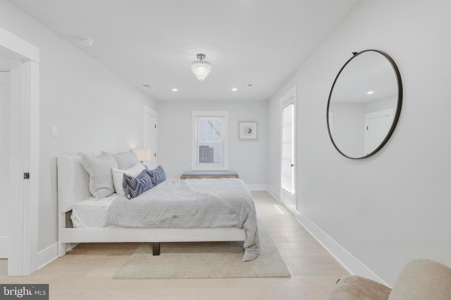 624 Lawson Avenue photo 33