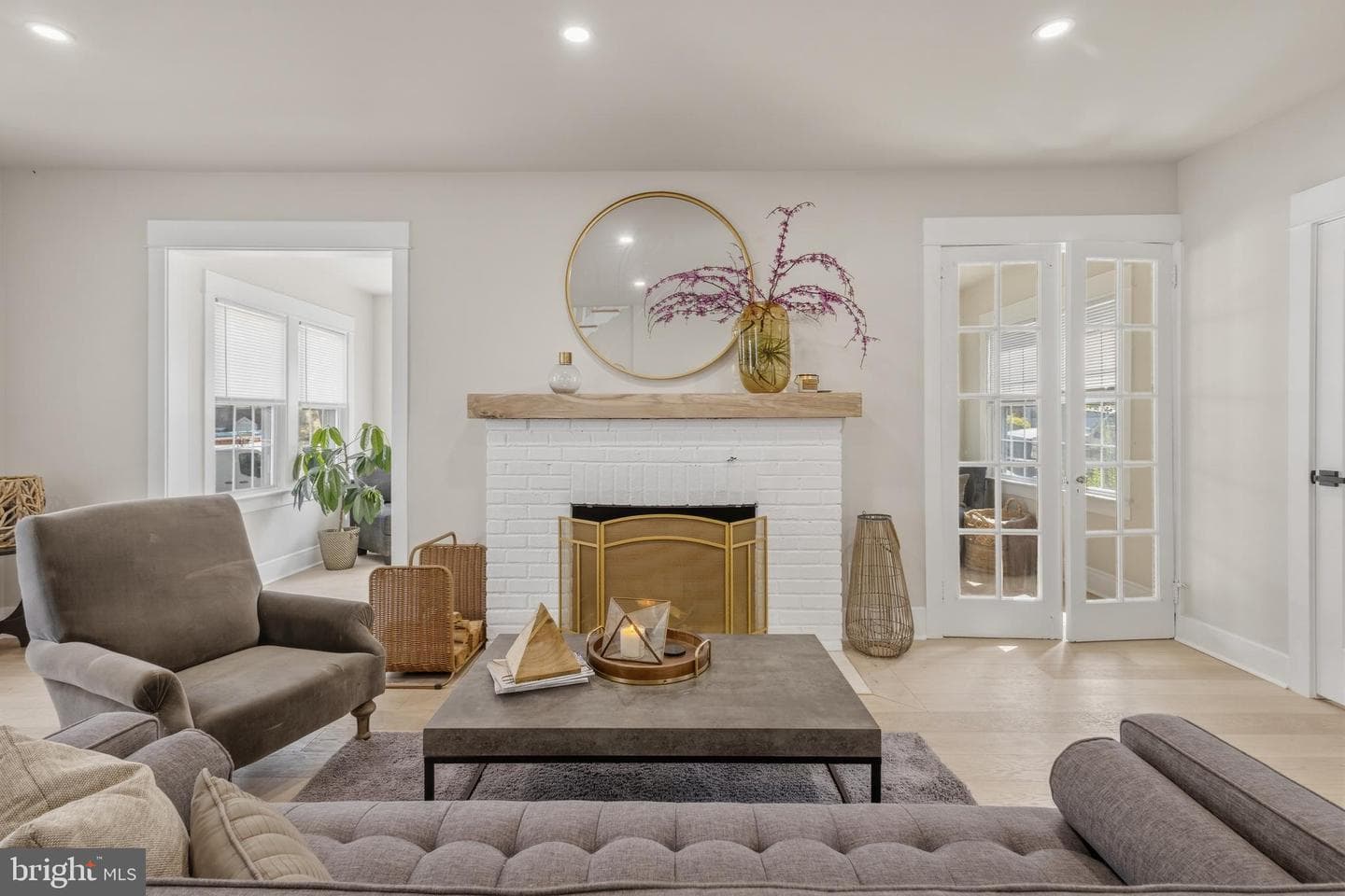 624 Lawson Avenue photo 8