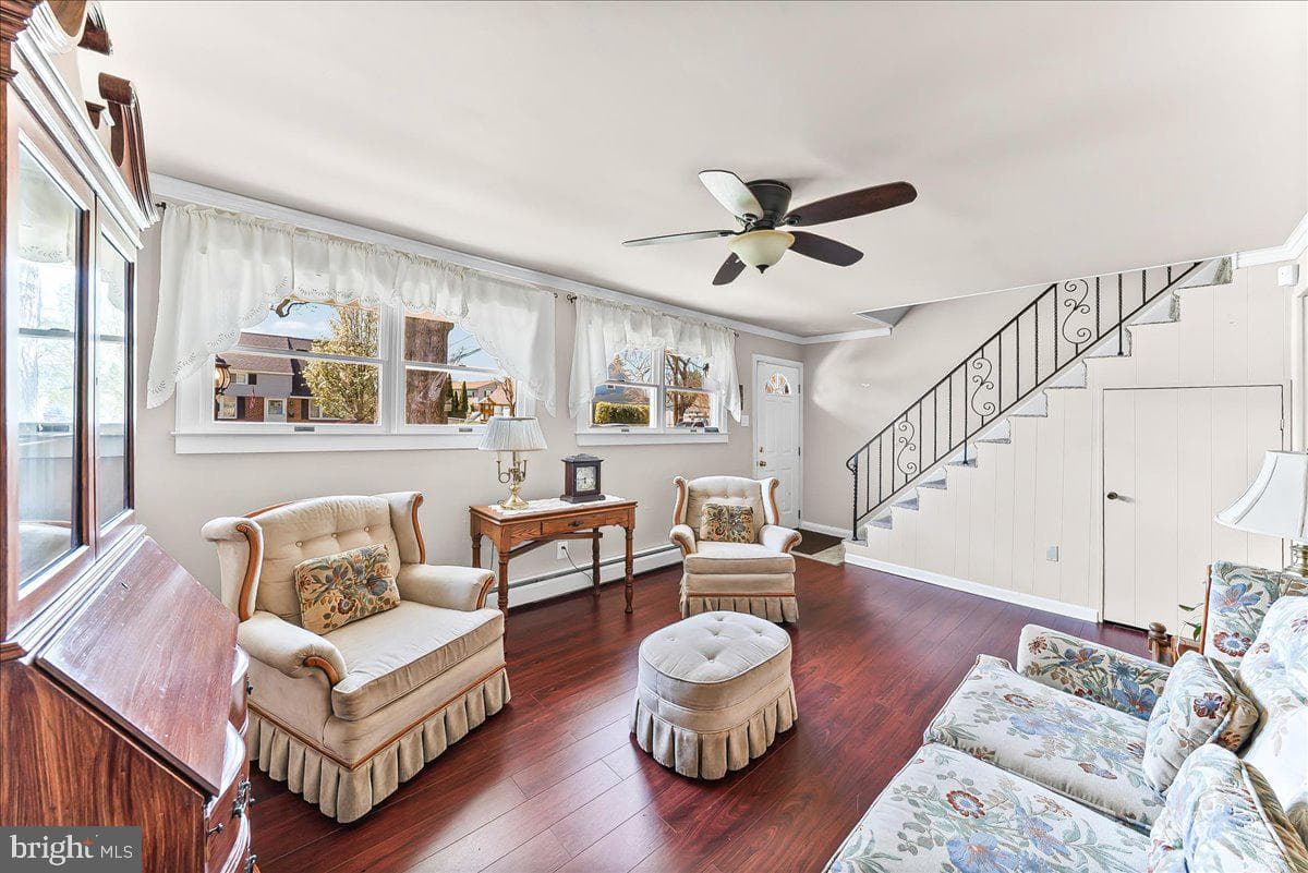 722 Brighton Terrace photo 9