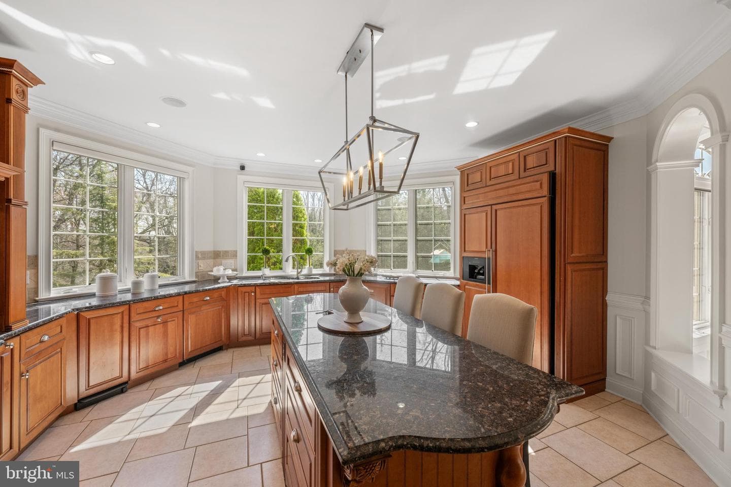 365 Arbor Circle photo 12