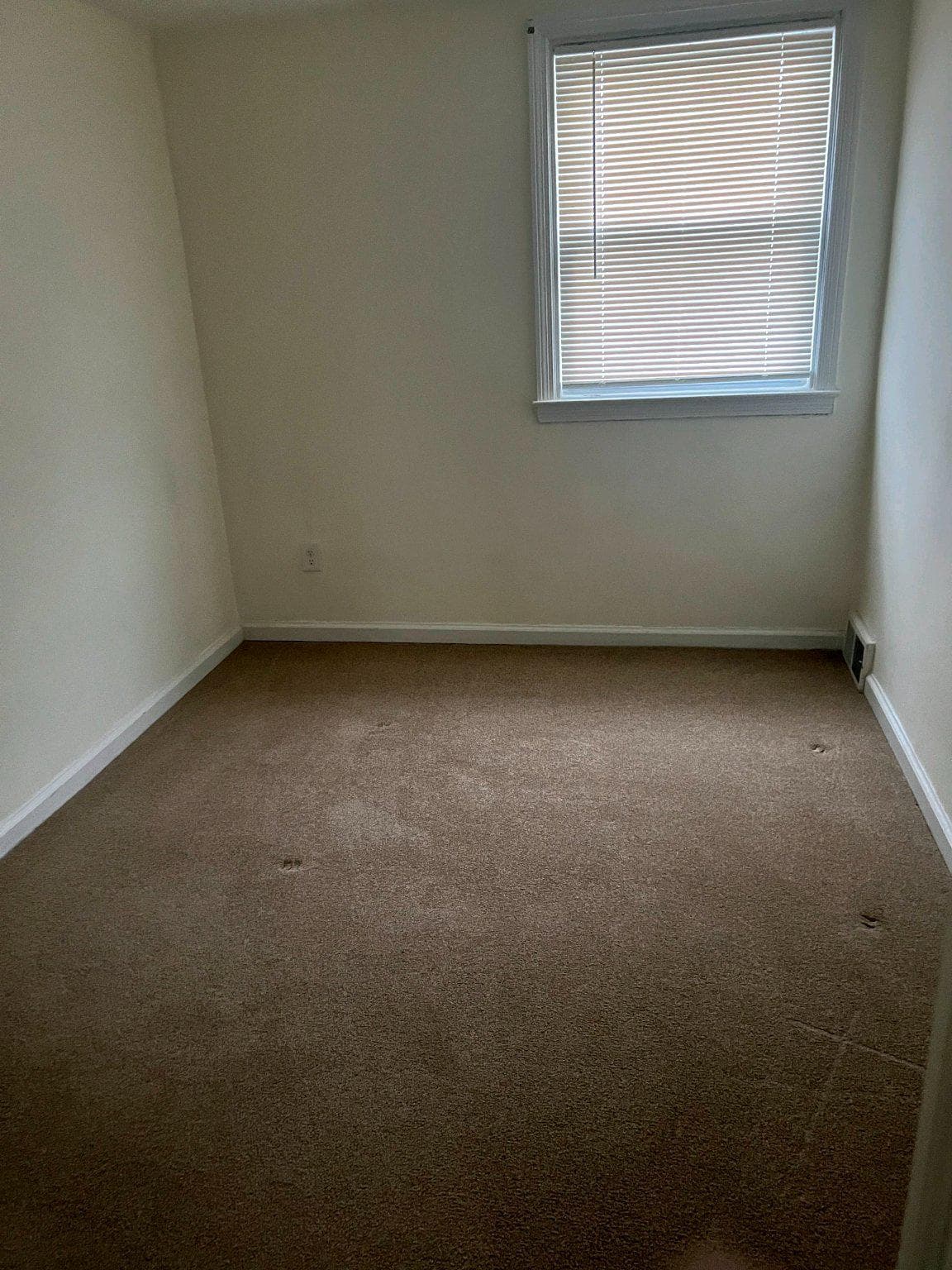 838 Colwell Road photo 14