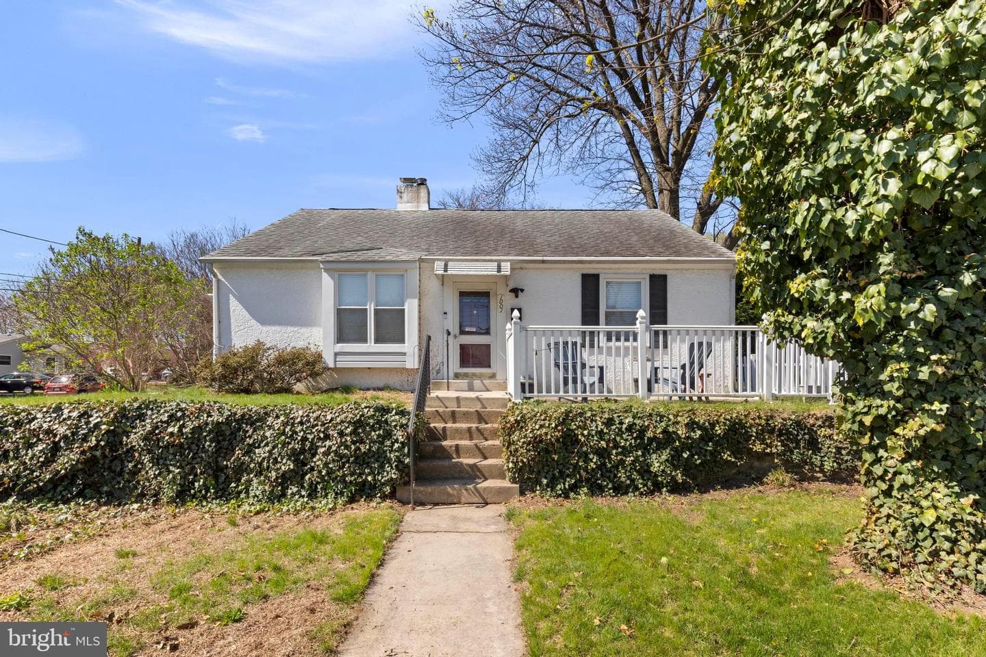 1001 Primos Avenue photo 2