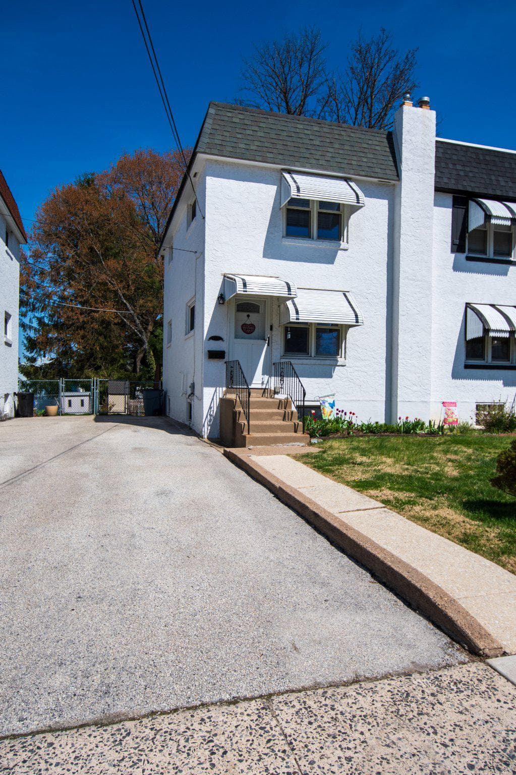 111 W Ridley Avenue photo 2