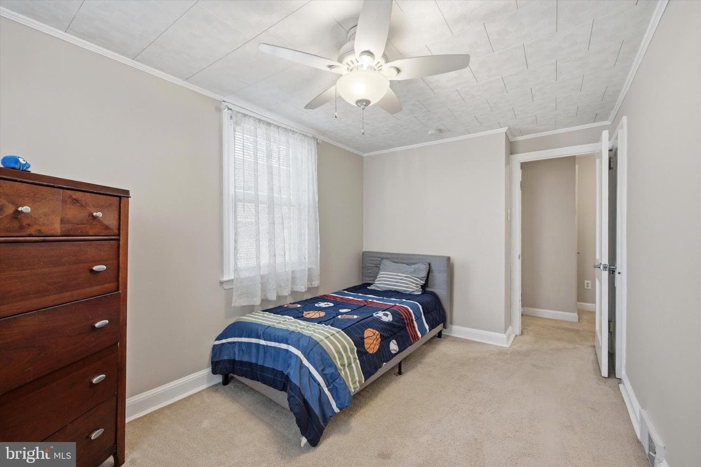 429 Seven Oaks Drive photo 16