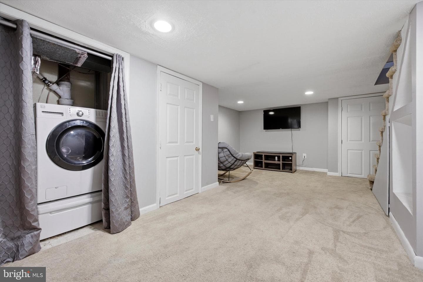 429 Seven Oaks Drive photo 20