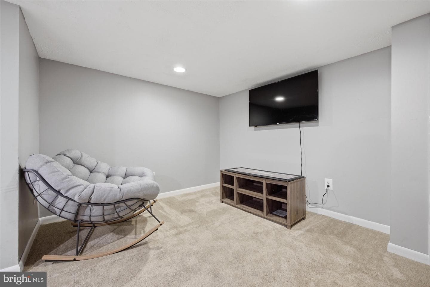 429 Seven Oaks Drive photo 21