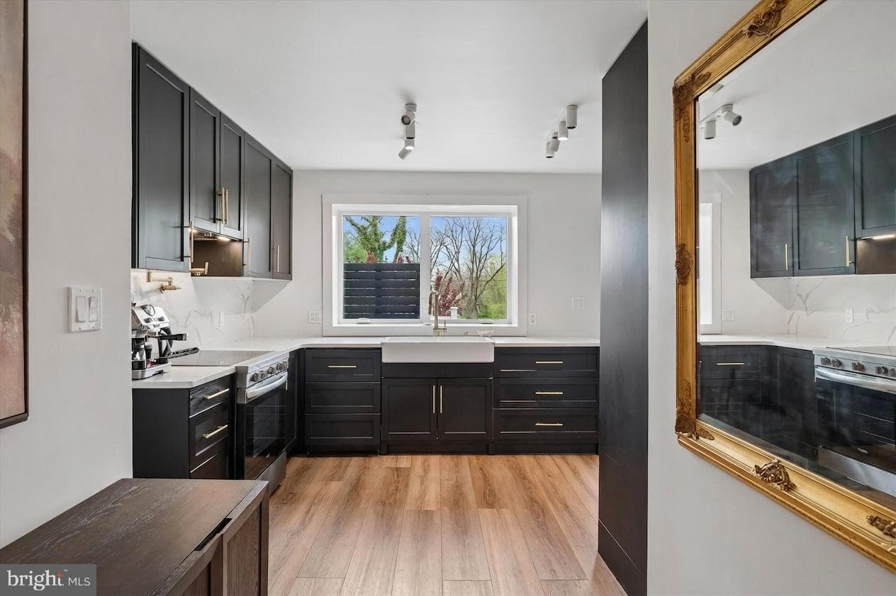 1307 Elmwood Avenue photo 10