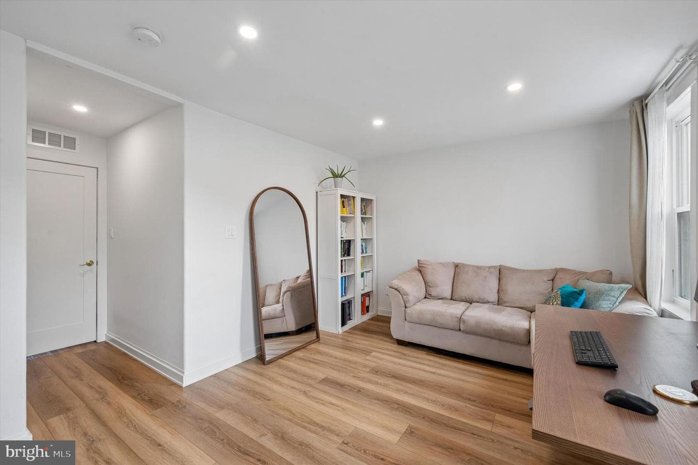 1307 Elmwood Avenue photo 23