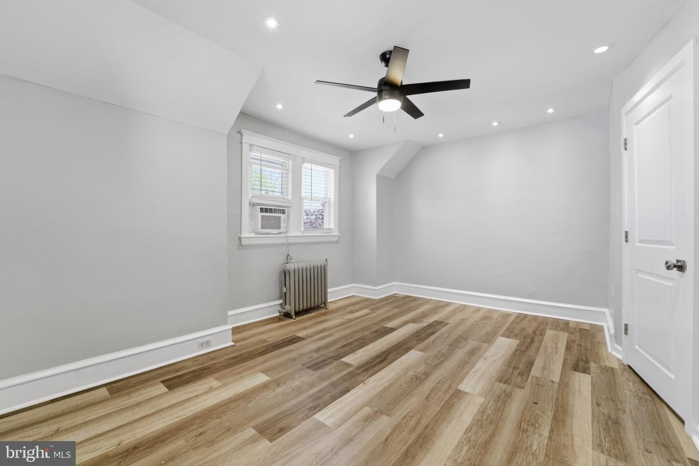 422 Arbor Road photo 9