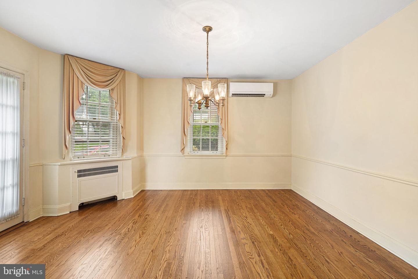 929 Burmont Road photo 11