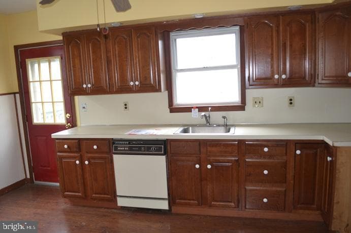 631 10th Avenue photo 12