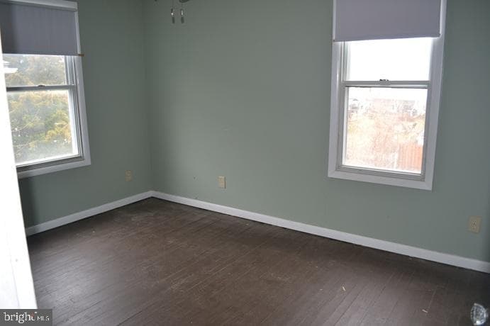 631 10th Avenue photo 16