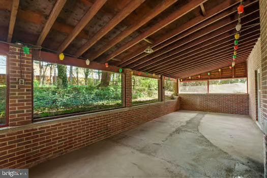 77 Ruby Road photo 11