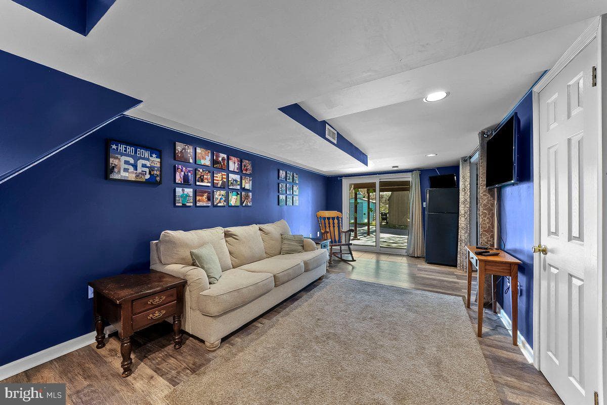 114 Lakeview Drive photo 19