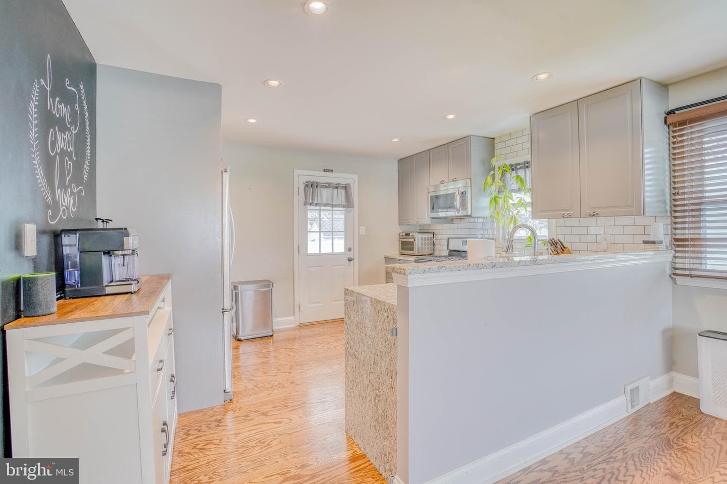 138 Trimble Boulevard photo 13
