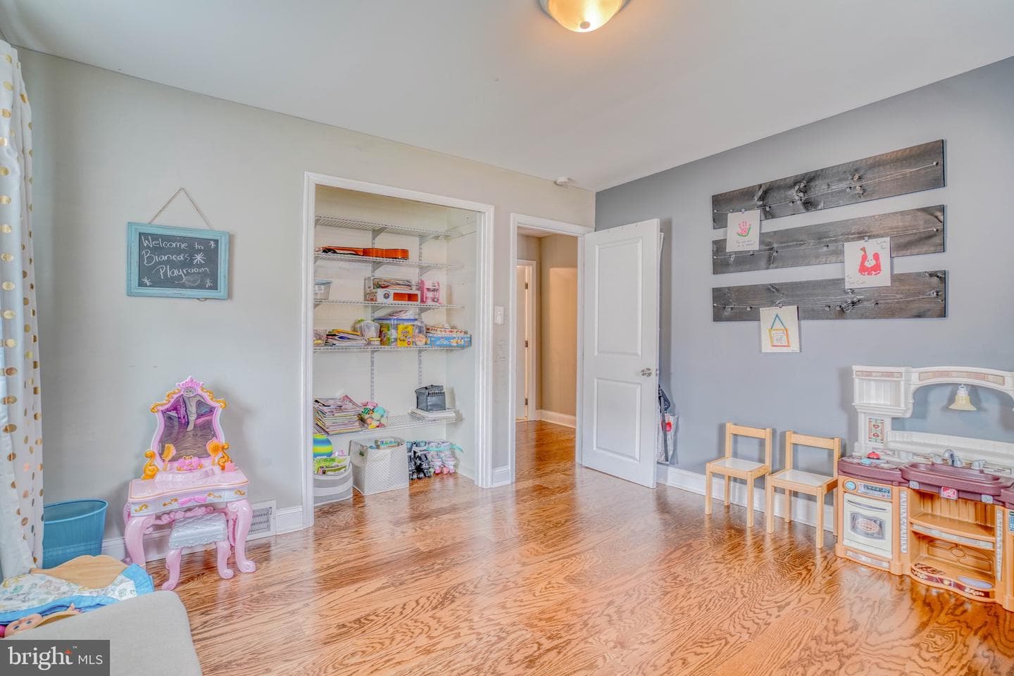 138 Trimble Boulevard photo 25