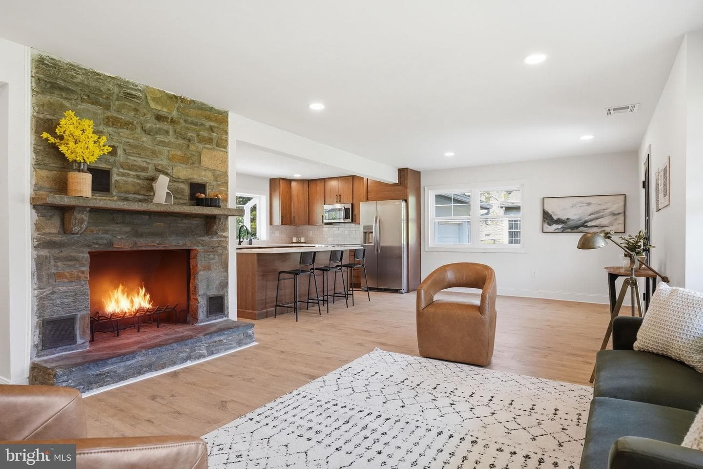 409 S Providence Road photo 18