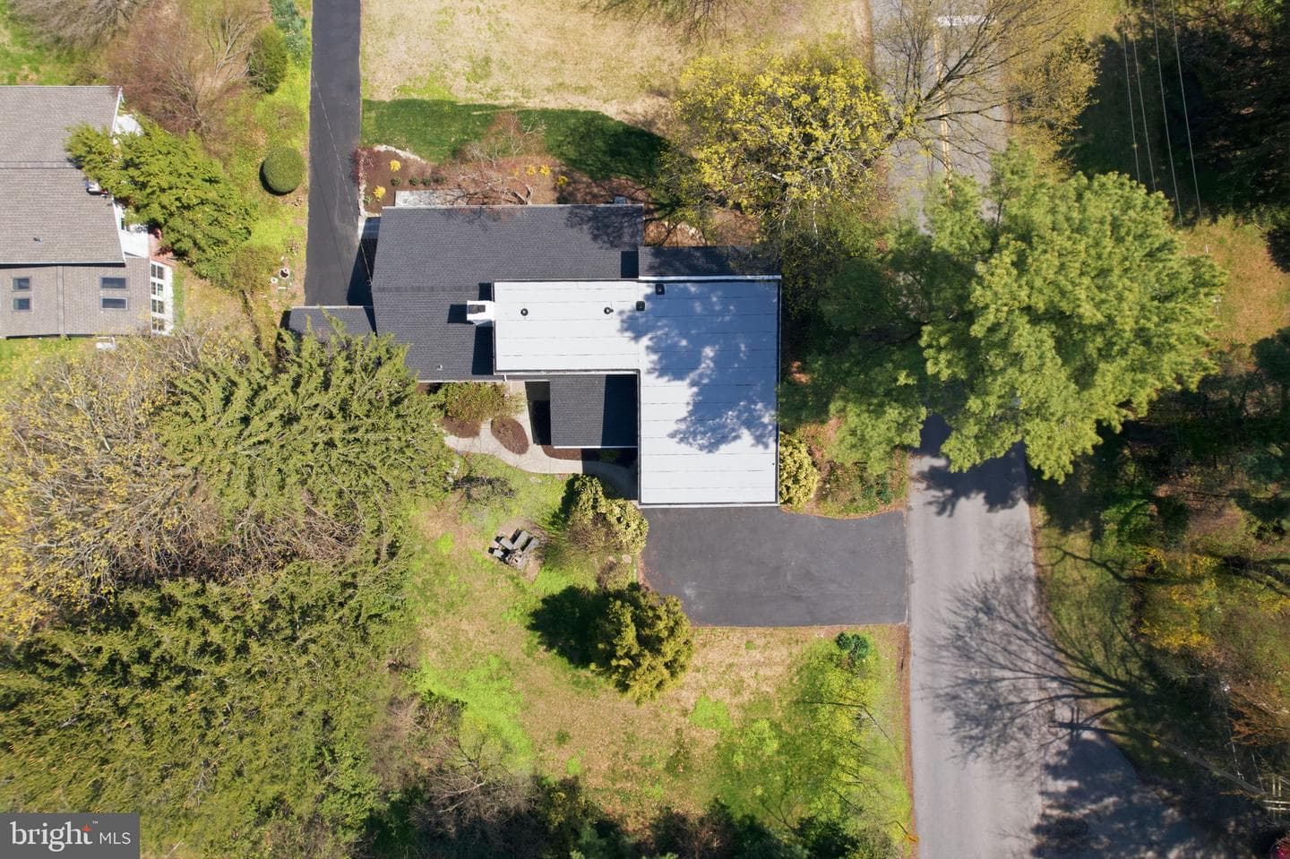 409 S Providence Road photo 8