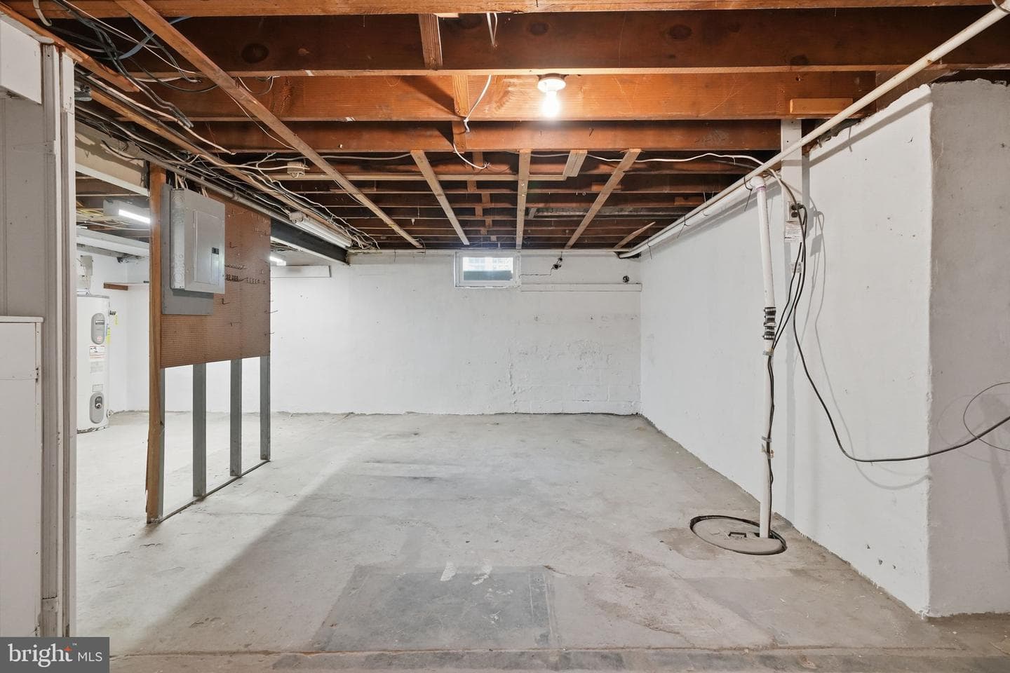 409 S Providence Road photo 90