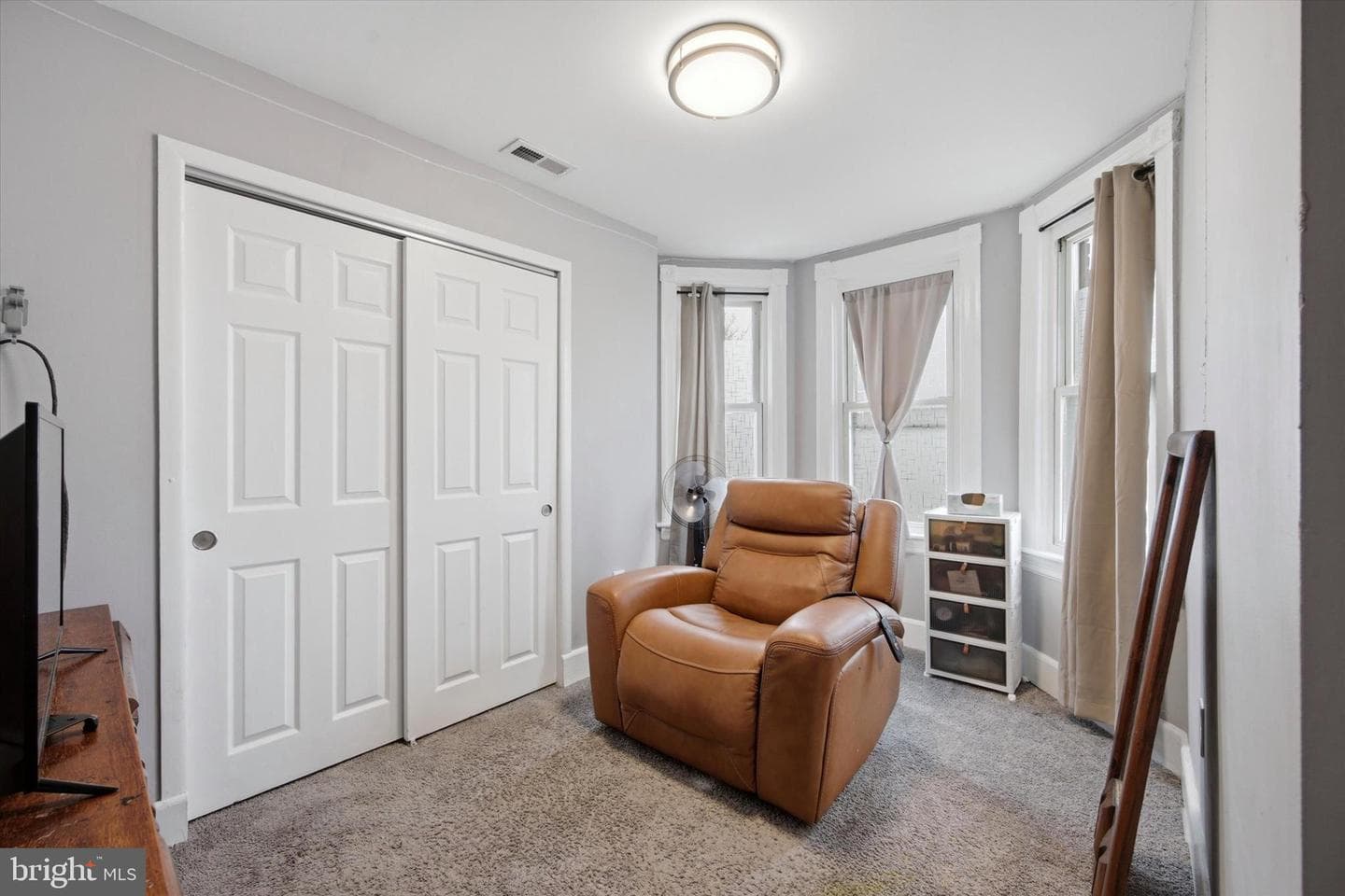 400 Pusey Avenue photo 13