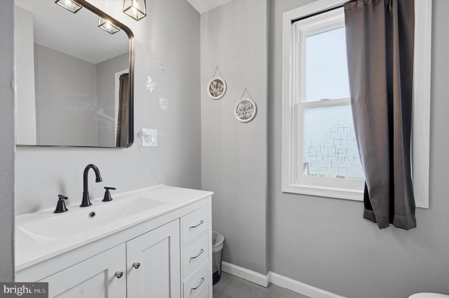 400 Pusey Avenue photo 14
