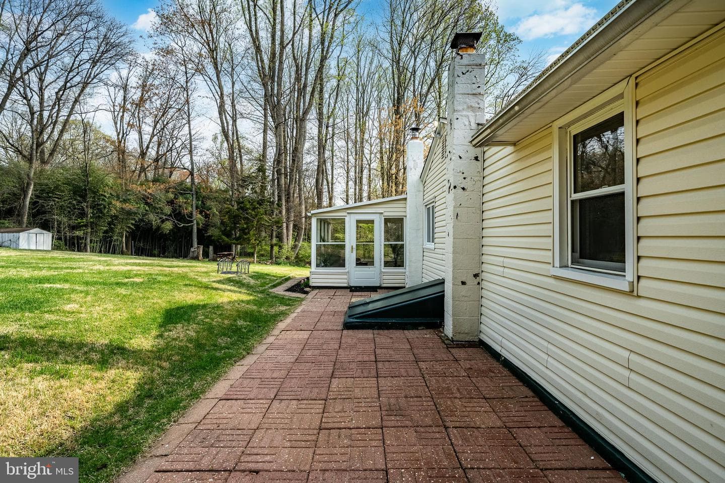 3119 Laughead photo 27