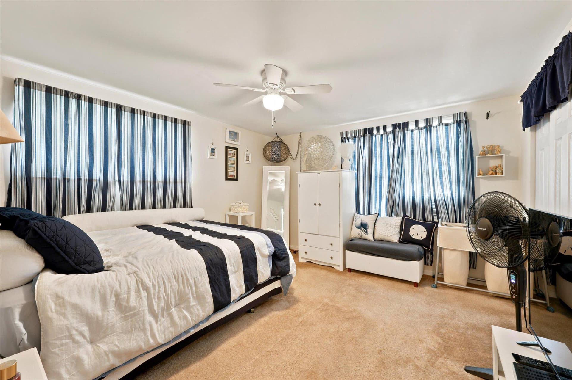 1150 Taylor Drive photo 6