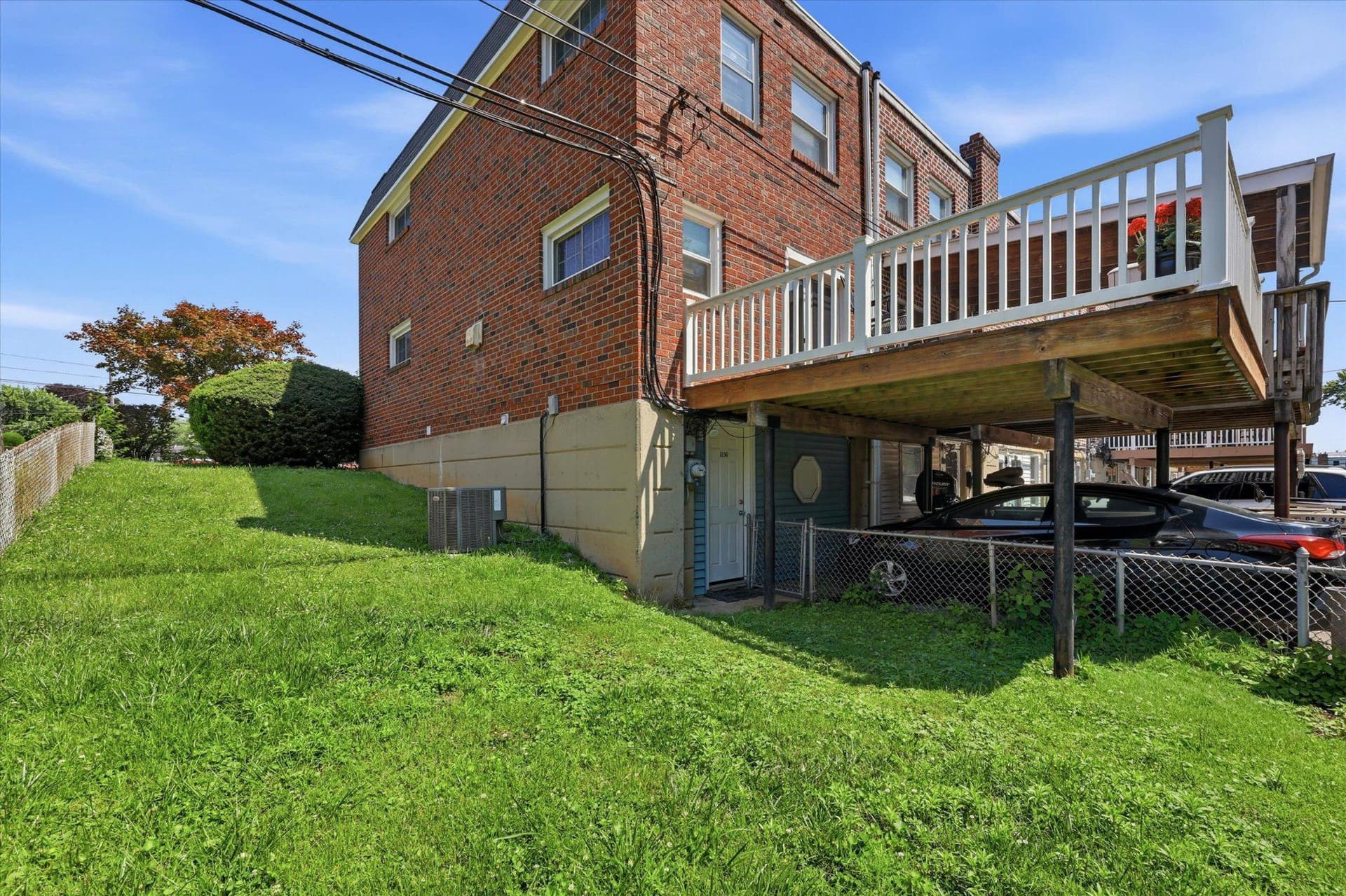 1150 Taylor Drive photo 9