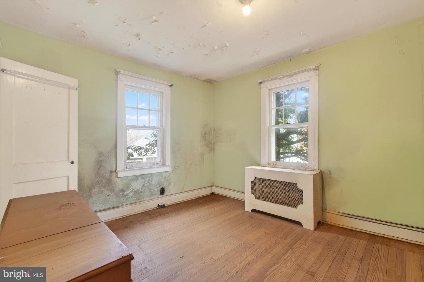 2583 Radcliffe Road photo 6