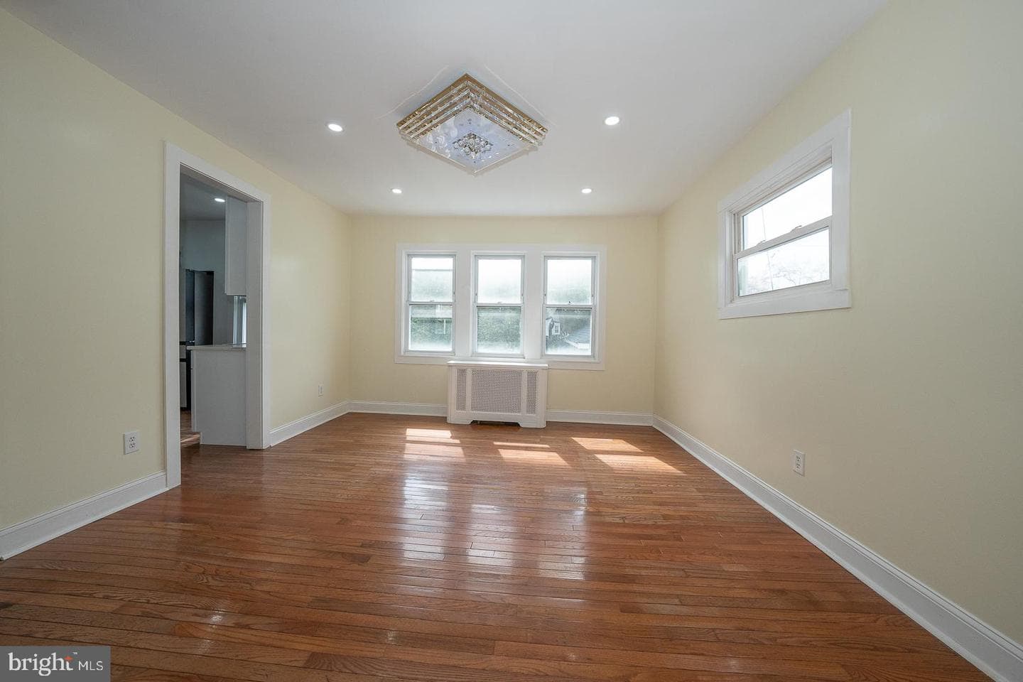 3638 Rosemont Avenue photo 16