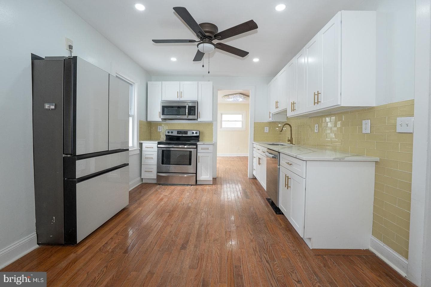 3638 Rosemont Avenue photo 24