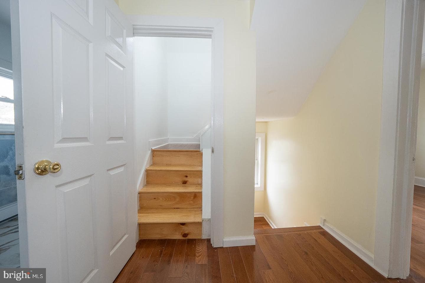 3638 Rosemont Avenue photo 49