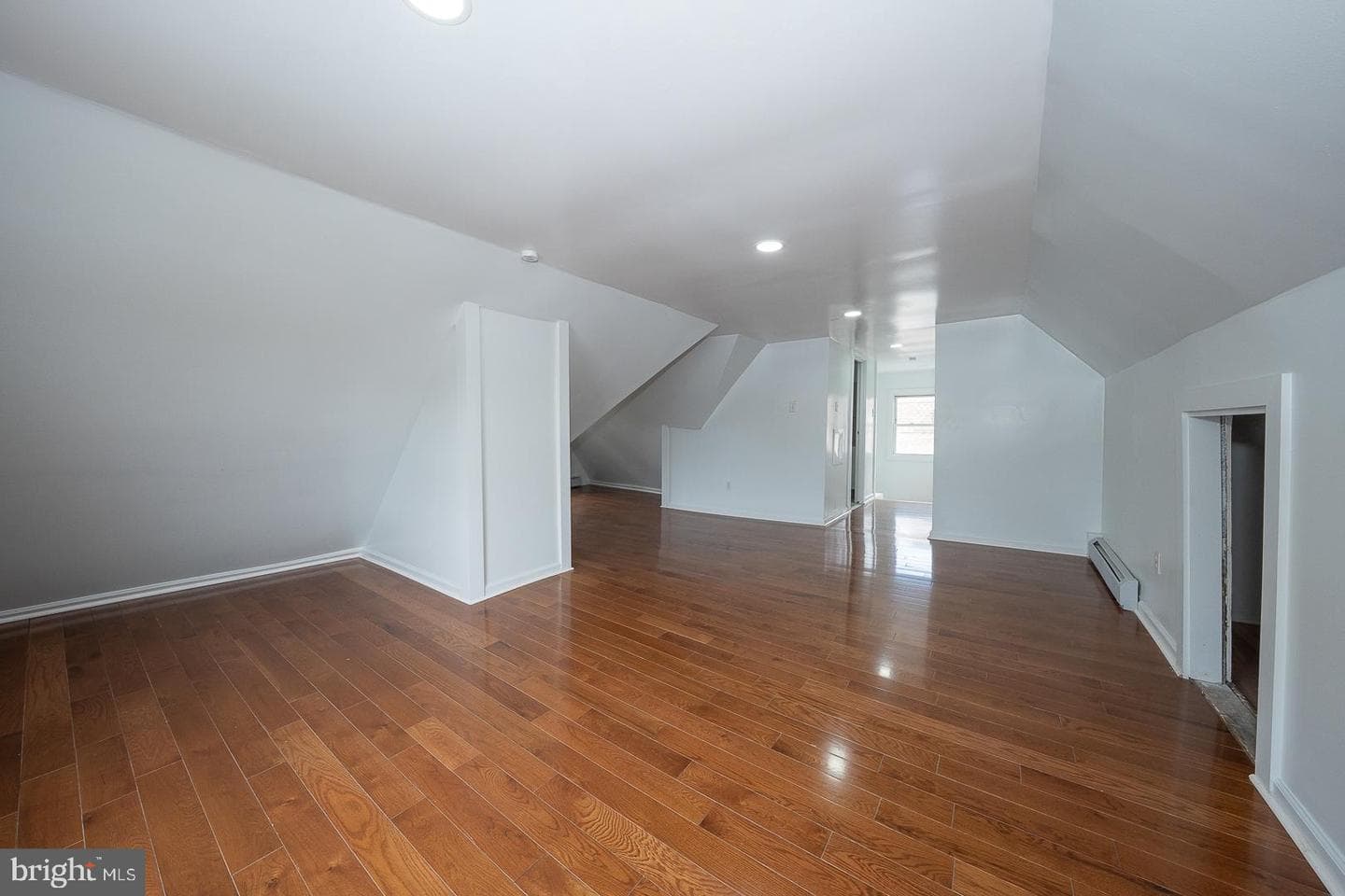 3638 Rosemont Avenue photo 52