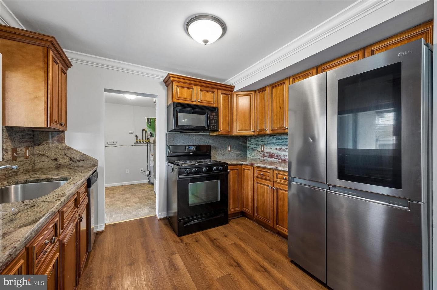 2154 Sproul Road photo 11