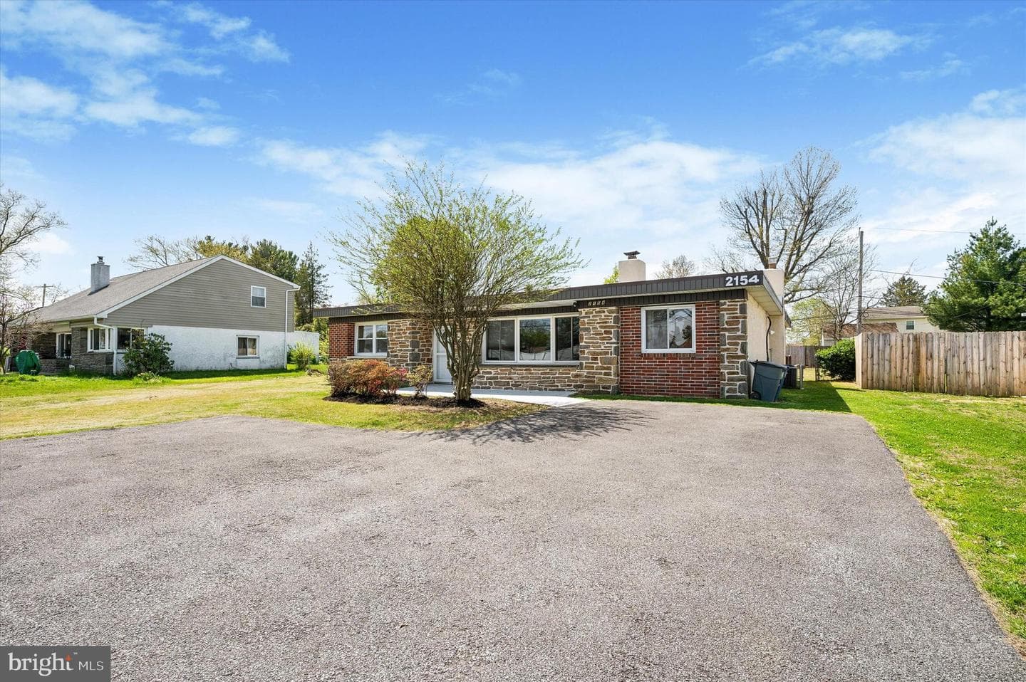 2154 Sproul Road photo 2