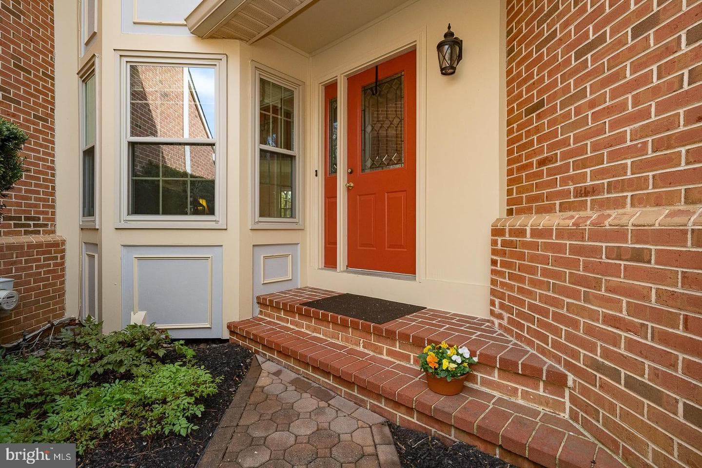 125 Springton Mews Circle photo 3