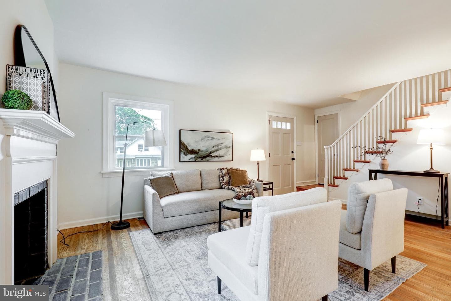 242 Shadeland Avenue photo 3
